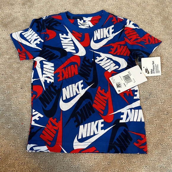 Two Nike shirts 3-4yrs. Brand new never worn - Picture 2 of 7
